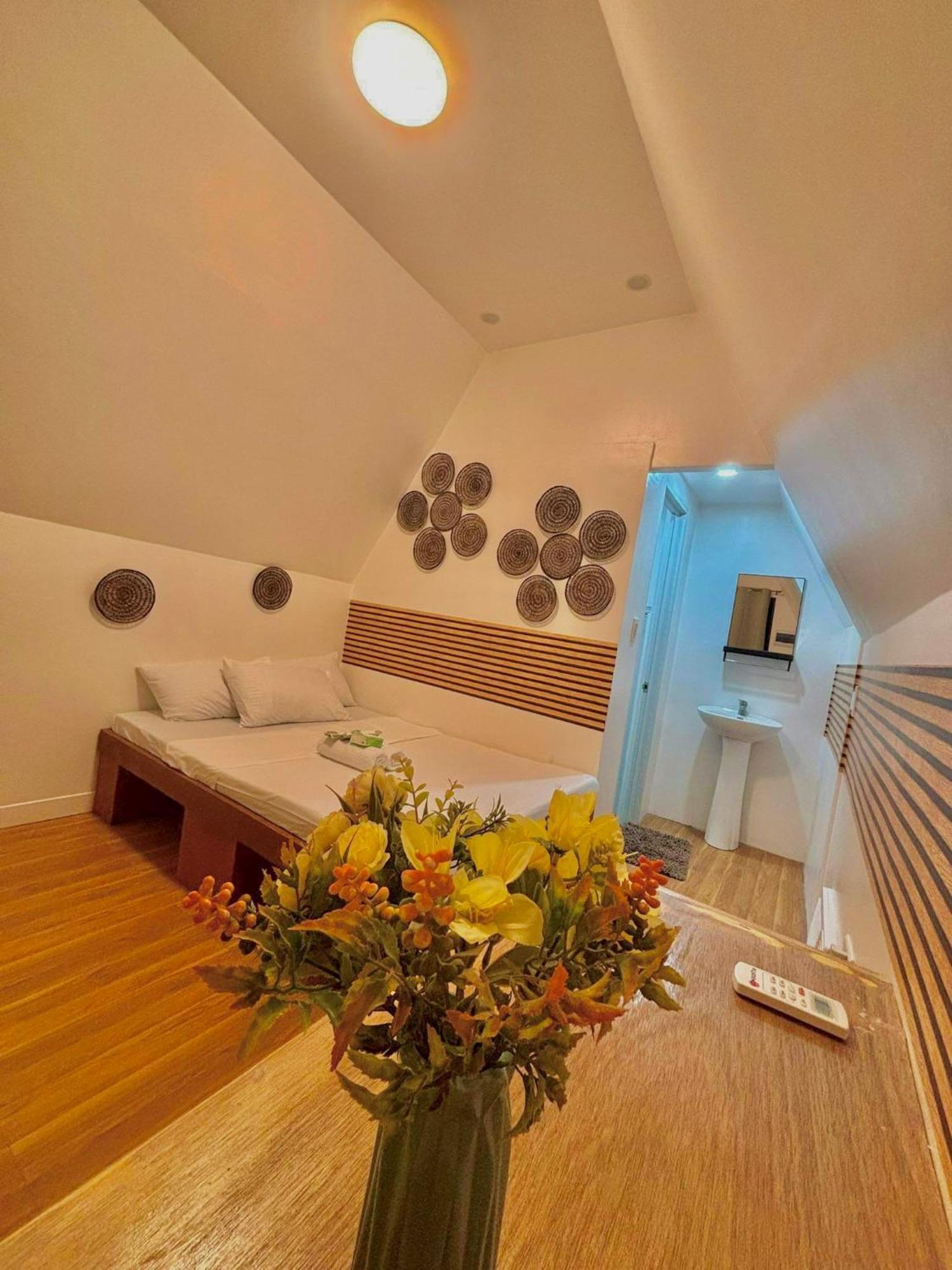 Villa Lovi Panagsama Beach Moalboal Exteriör bild